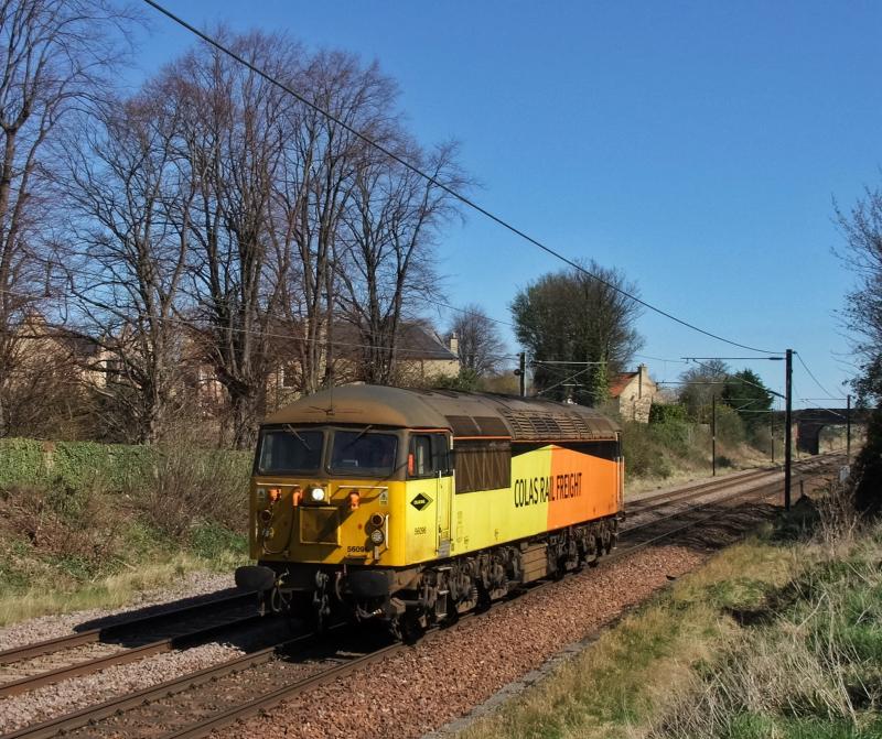 56096: 56096 with 0S31 Doncaster-Millerhill Photo of 56096