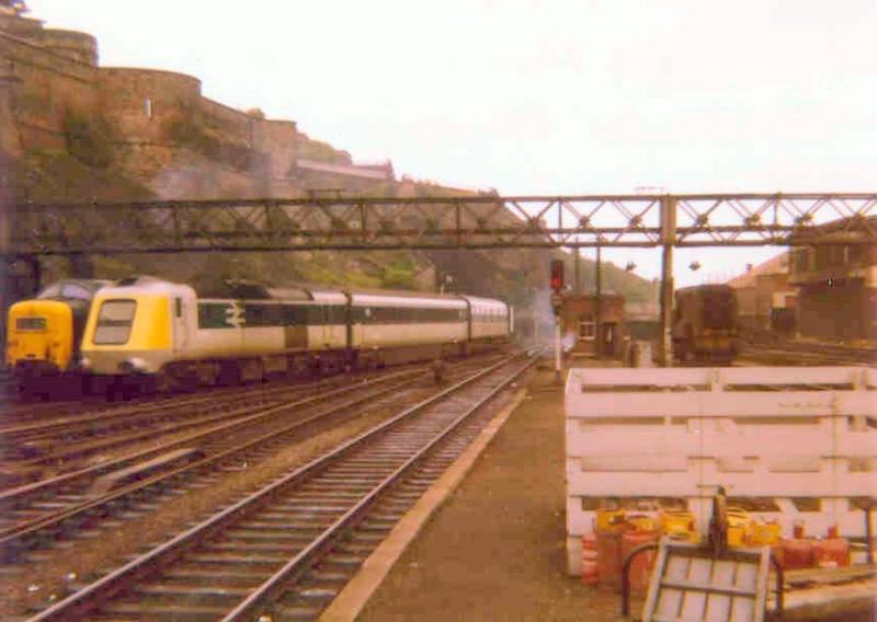 Dawn of a success: Prototype HST at Waverley in 1973. Photo of Dawn of a success