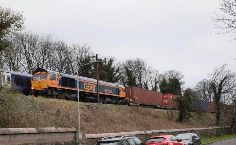4S69 9.3.22: 66765 on 4S69 on 8.3.22 with a well filled consist nearing its destination at Elderslie Photo of 4S69 9.3.22