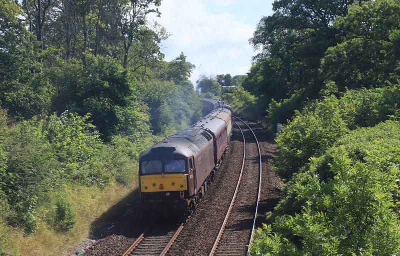 1Z50: 47812 on the rear providing assistance for 60103 on 1Z50 09.41 EDinburgh to Aberdeen at Dalgety Bay on 03/07/2023 Photo of 1Z50