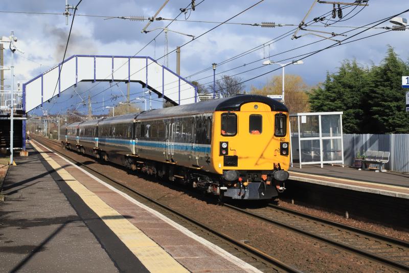 5Z61: DBSO 9707 on the rear of 5Z61 15.30 Edinburgh to Joppa Straight at Slateford (to reverse the train so 47712 leads to Oban) on 29/03/2024 Photo of 5Z61