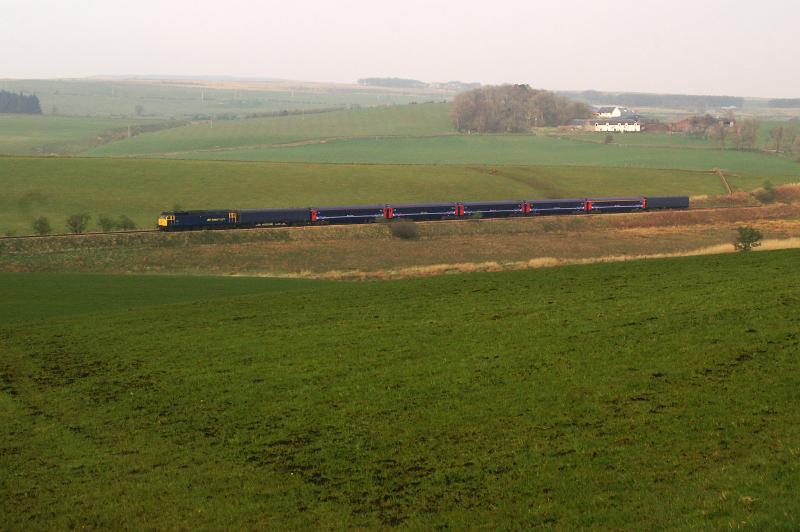 Advenza 47237: Returning from Brush Barclay works Kilmarnock 5 x refurbished HST coaches to FGW Photo of Advenza 47237