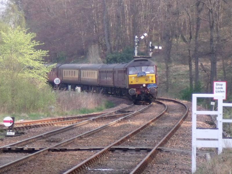 47'S On The Highlander: 25/4/09 at Dunkeld saw 47804 top & 47760 tail working the Highlander railtour 1Z47 Huntingdon - Inverness Photo of 47'S On The Highlander