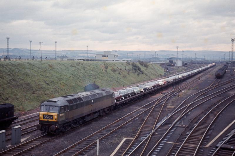 Brush Type 4 on car train at Millerhill: D1508 heads a trainload of Mark 1 Ford Cortinas through Millerhill Yard on 19 April 1965 Photo of Brush Type 4 on car train at Millerhill
