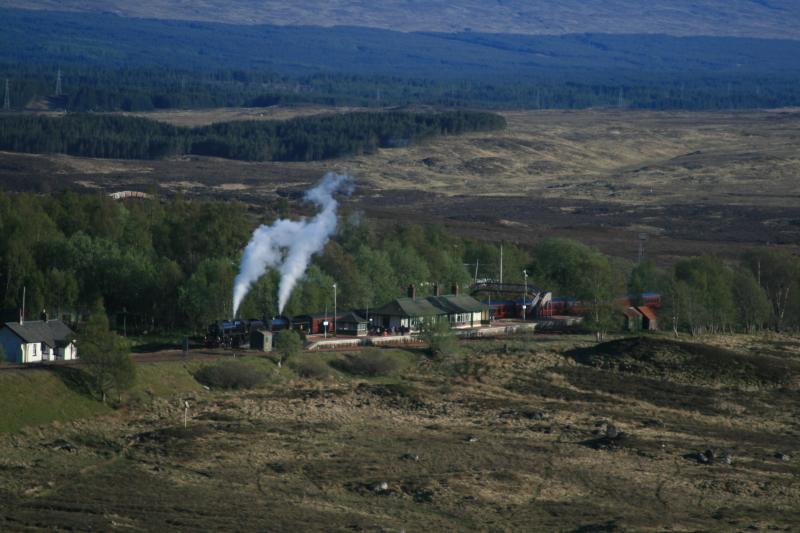 Rannoch Station: Seen here on the evening of 14th May 09. Photo of Rannoch Station