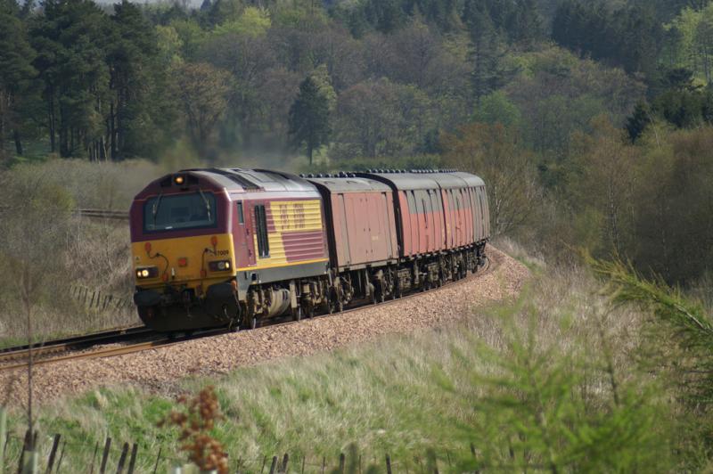 67009: 67009 approaching Blackford Photo of 67009