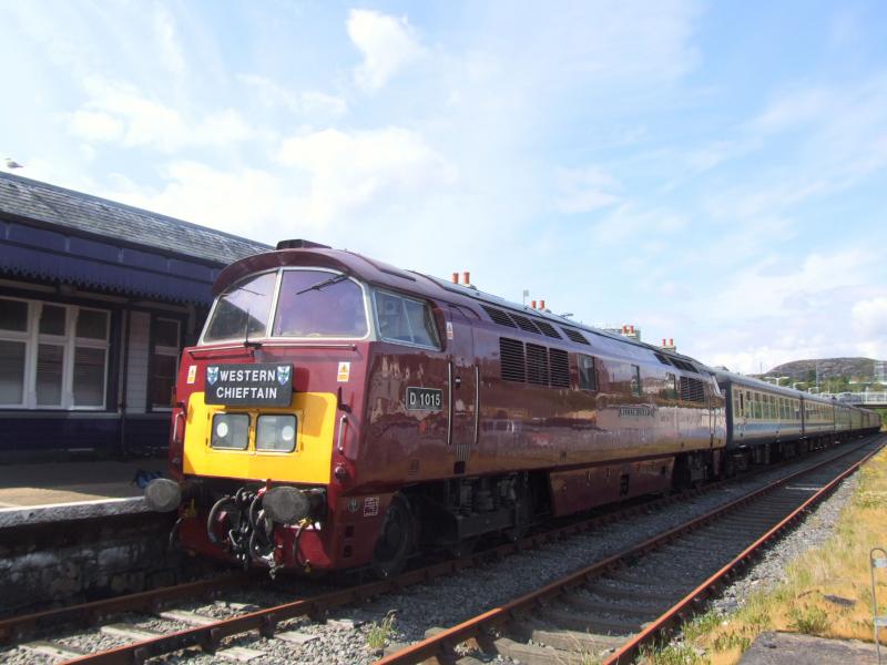 D1015 at Kyle: Photo of D1015 at Kyle