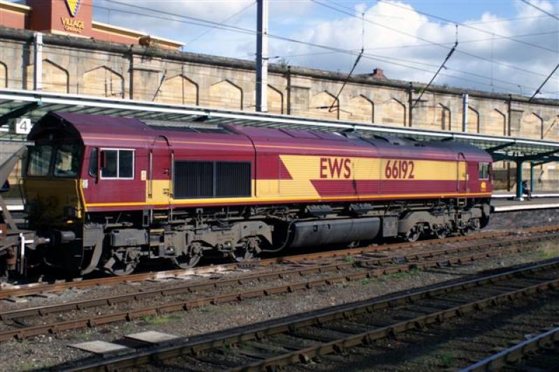 66192: 66192 with a mgr working at Carlisle on 19th September 2006 Photo class47man Photo of 66192