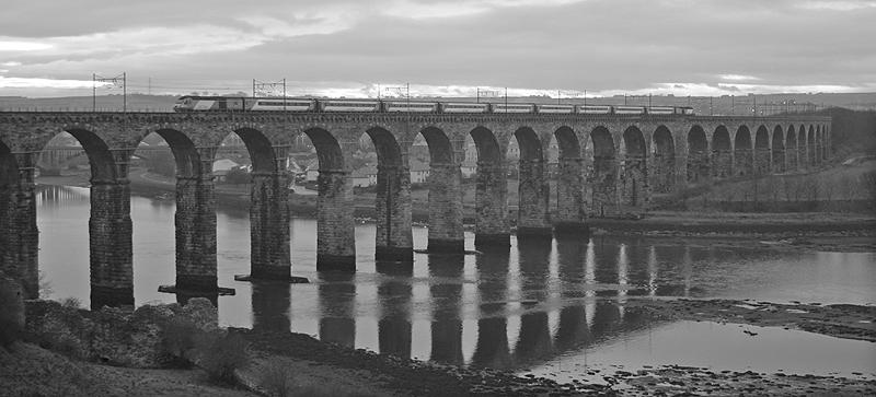 HST on the Royal Border Bridge: Newly adorned with East Coast titles, a southbound HST exits Berwick Station on the morning of Saturday 5th December. Photo of HST on the Royal Border Bridge