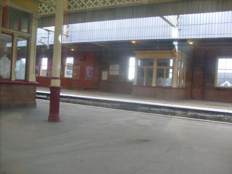 Paisley Gilmour Street station: Paisley's most busy station. Photo of Paisley Gilmour Street station
