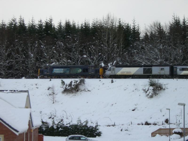 37667 1Z16: 37667 dragging east coast HST Photo of 37667 1Z16