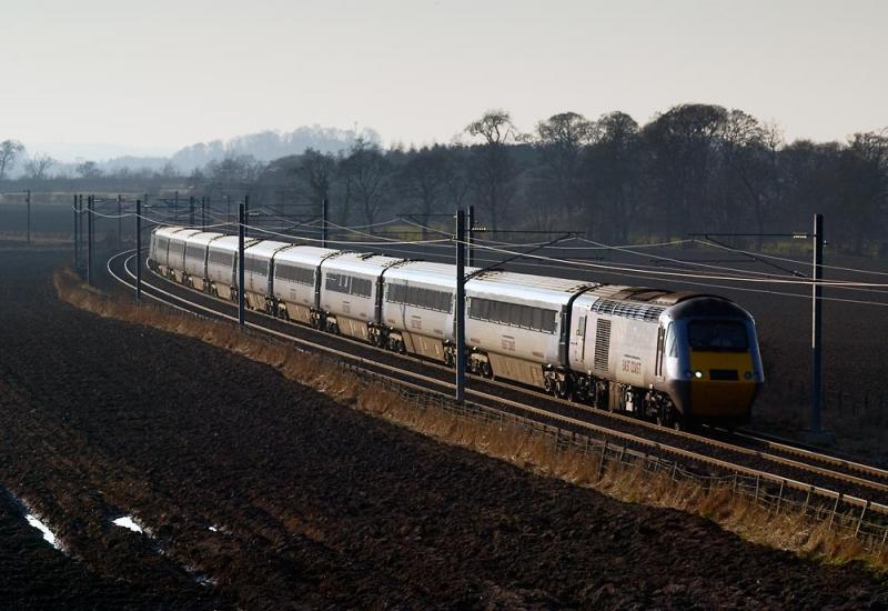 Knitted Gogarbank: An apparently unnumbered HST heads towards Edinburgh at Gogarbank with the 1E22 1350 Aberdeen - London Kings Cross, diverted via the E&G due to engineering works in Fife. Photo of Knitted Gogarbank