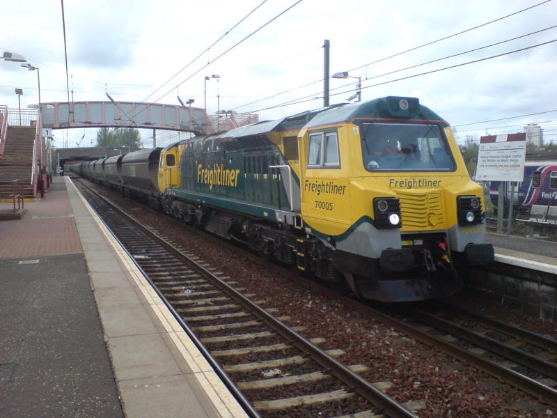 70005 passing through Whifflet: 70005 passing through Whifflet on the 4C07 Longannet - Ravenstruther at 14.50. (29.04.10) Photo of 70005 passing through Whifflet