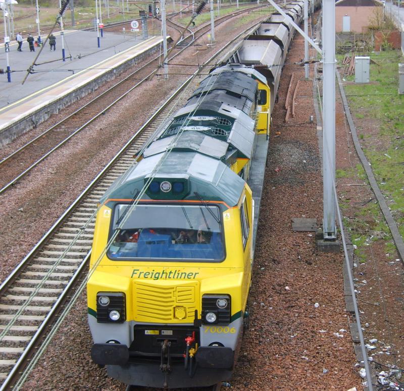 4S60 Carstairs 10th May 2010: 70006 waits in the loop at Carstairs until able to get into Ravenstruther Coal Terminal. Photo of 4S60 Carstairs 10th May 2010