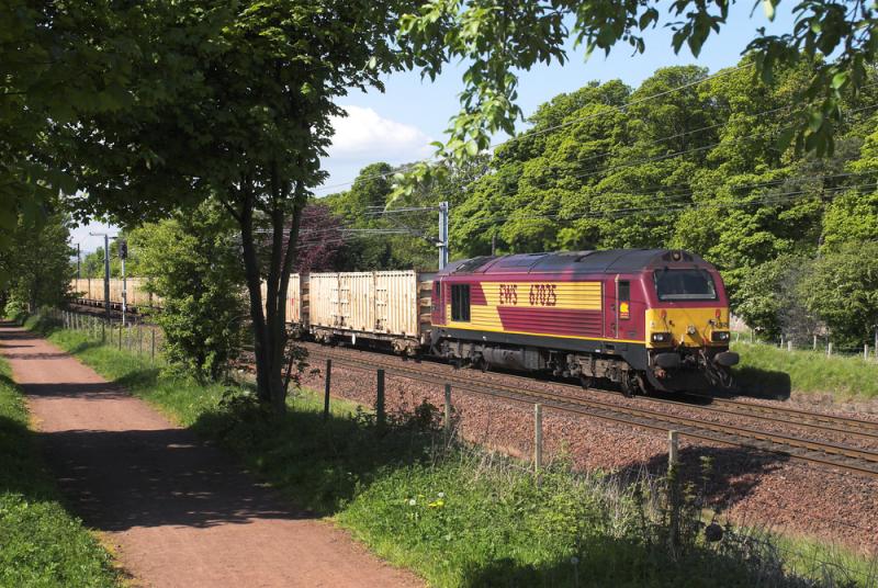 67025 and the Photo of 67025 and the