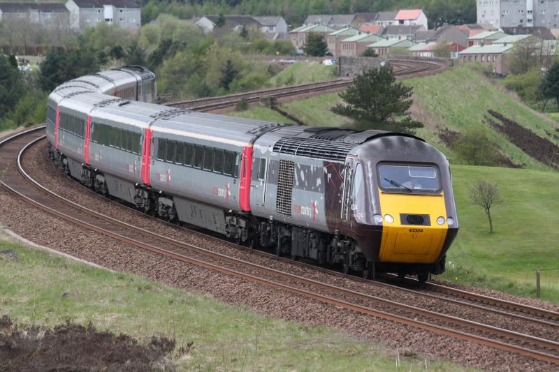 43304 / 43303: 43304 and 43303 X Country HST leaving Fauldhouse on Sunday 16/5/10 14:12 Photo of 43304 / 43303