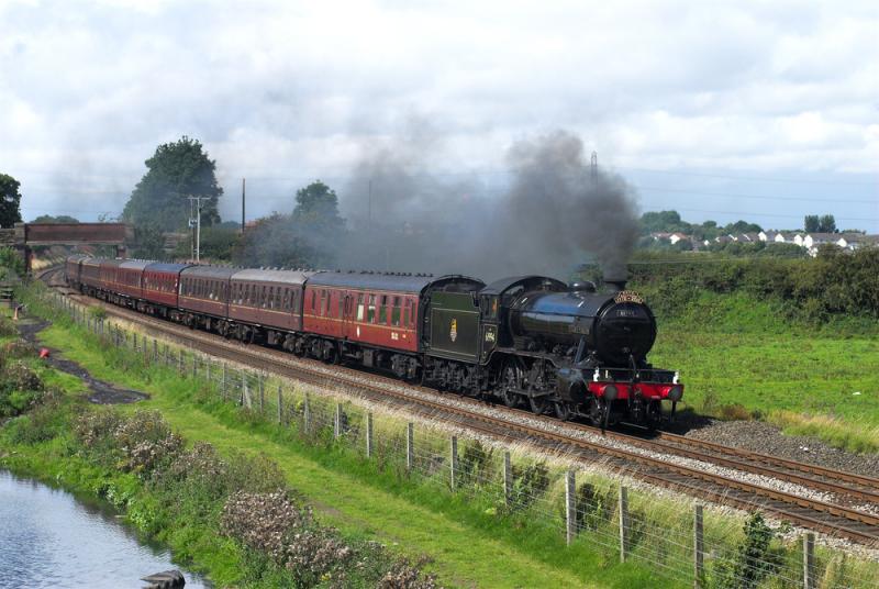 61994 The Great Marquess: Passing Lathallan near the end of the first circle in a rare patch of sun. 22 August 2010 Photo of 61994 The Great Marquess