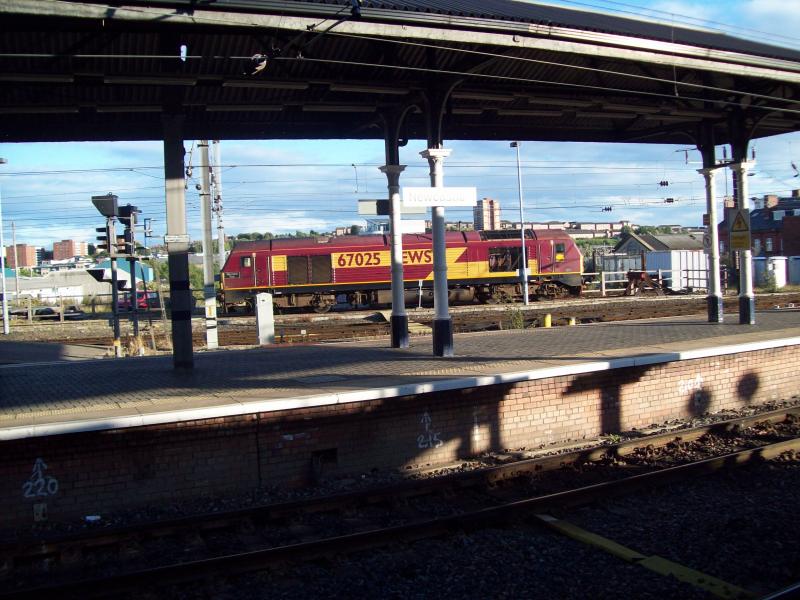67025: newcastle 11th sept 2010 Photo of 67025