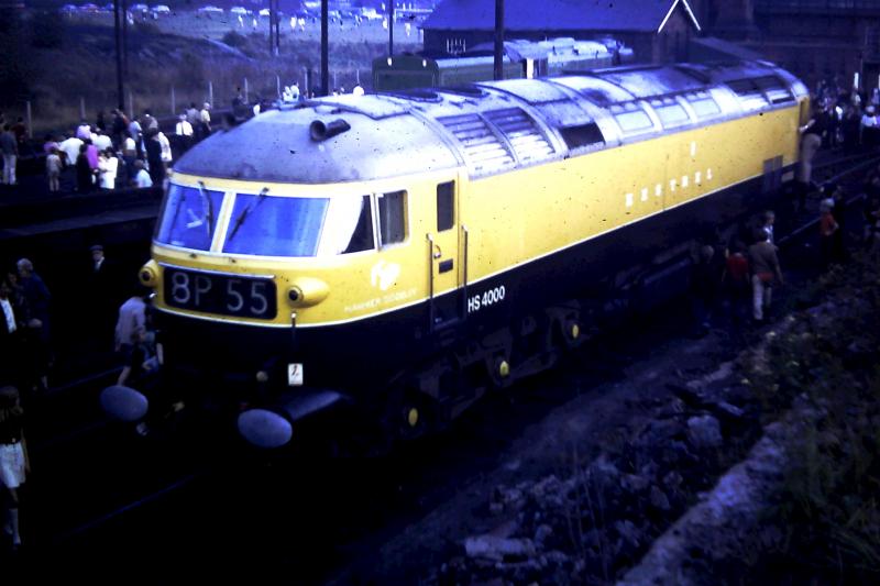 HS4000: HS4000 at a Barrow Hill open day sometime in the 70's.
Appols for condition of photo. Photo of HS4000