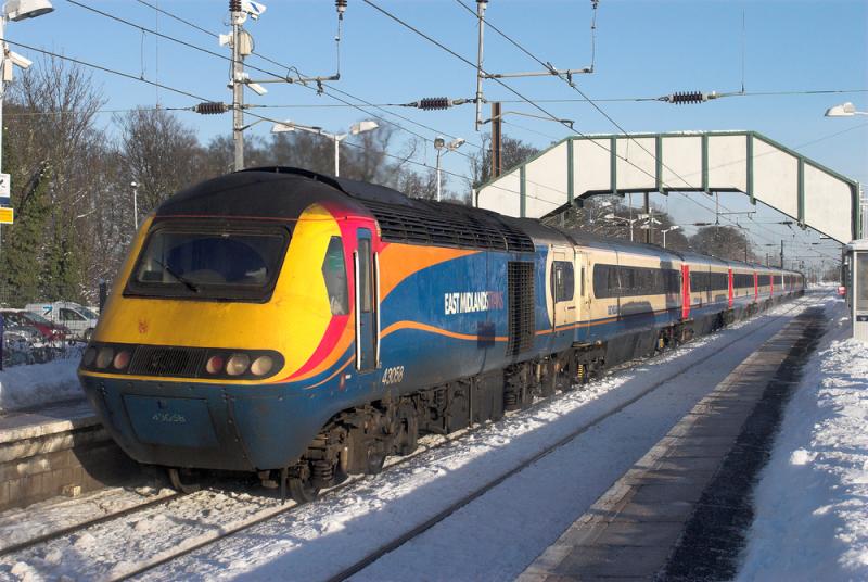EMT HST passing Longniddry station: The Photo of EMT HST passing Longniddry station