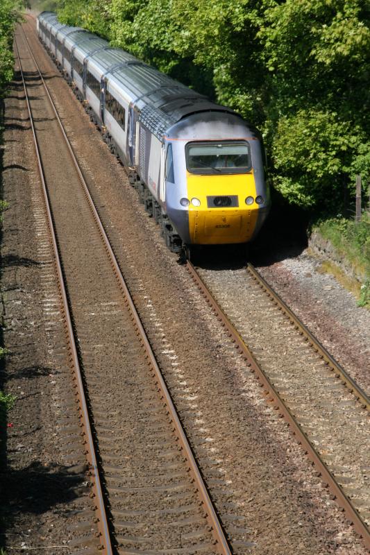 NXEC HST passing Stannergate, Dundee by S.Braid: Photo of NXEC HST passing Stannergate, Dundee by S.Braid