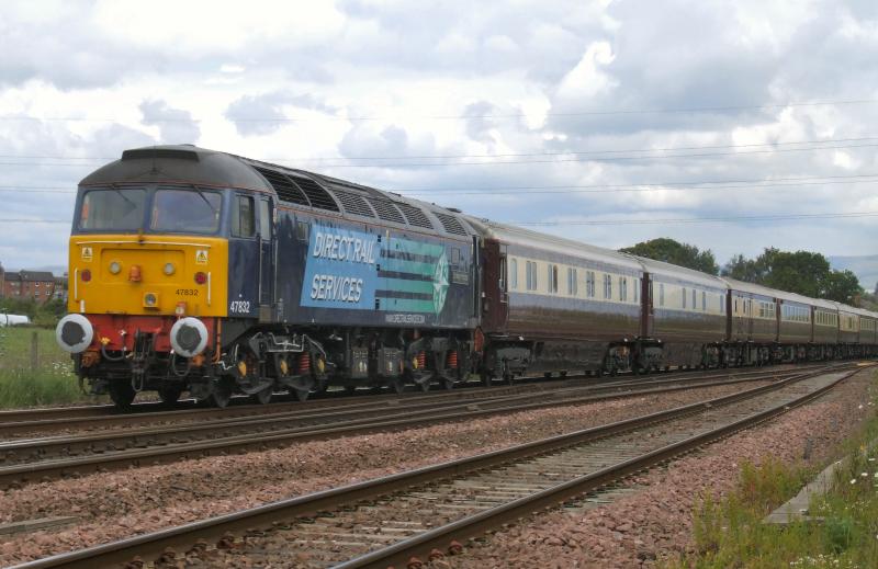47832 on the rear of 1Z60 Northern Belle: 47832 on the rear of 1Z60 Northern Belle Photo of 47832 on the rear of 1Z60 Northern Belle